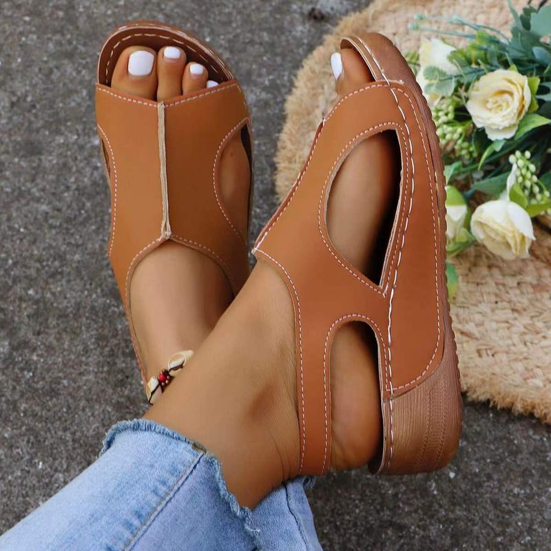 Grensoverschrijdende 2024 zomer nieuwe grote maat buitenlandse handel wighak holle casual open teen strand dames sandalen dikke zolen damesschoenen_voghion.com