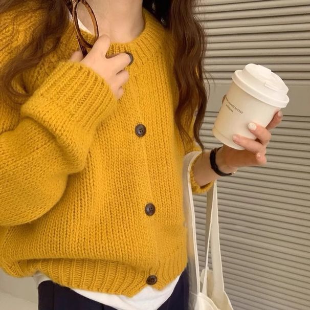 ragazza 2025 Nuovo cardigan lavorato a maglia coreano giallo con scollo rotondo e maniche lunghe, stile delicato, versatile, da donna, per autunno e inverno_voghion.com