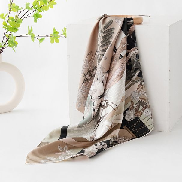 Geschenk für Mama: Neuer Sommerschal aus 100 % Maulbeerseide, hochwertiger Damenschal, modisches und vielseitiges quadratisches Handtuch_voghion.com