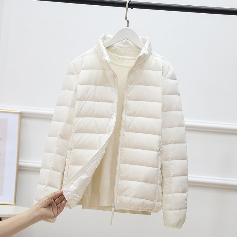 Herrenbekleidung Neue Stil Dünne Daunenjacke Für Damen Modischer Stehkragen Weiße Entendaunen Herbst Und Winter Leichter Nahtloser Kurzmantel_voghion.com