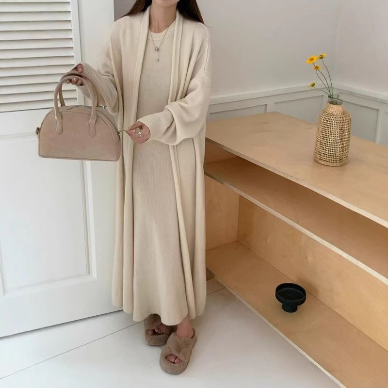 Müheloses Strickkleid- und Cardigan-Set – Cocoon-Silhouette (atmungsaktive Acrylmischung)​_voghion.com