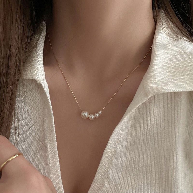 Doppellagige Perlenkette im französischen Stil für Damen, leichte Luxus-Nischen-High-End-Mode-Choker-Schlüsselbeinkette_voghion.com