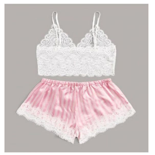 Lace & Stripes Seduction Set – Plus-Size Sleepwear With Matching Bra (S-XL)_voghion.com