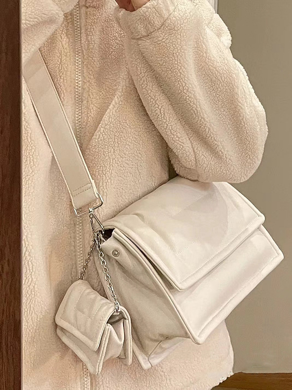 2024 Neue weiche Leder Damen große Kapazität Unterarm Cloud Premium Pendler Tote Mutter Tasche Taschen_voghion.com