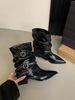 Frühjahr 2025 – Neue spitze Retro-Stiefeletten von Martin Design Sense aus weichem Leder mit lässiger, figurformender Passform und weitem Schaft für Damen_voghion.com