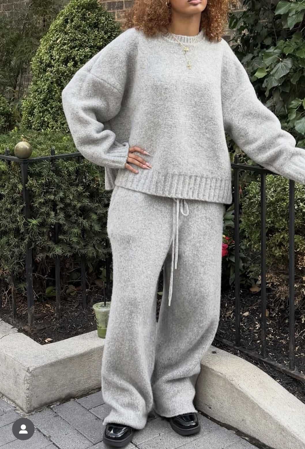 Lässiges Damen-Strickset mit Pullover und Hose – Weiche Baumwollmischung, Oversize-Loungewear, Rundhalspullover mit lockerer Passform, Unifarben_voghion.com