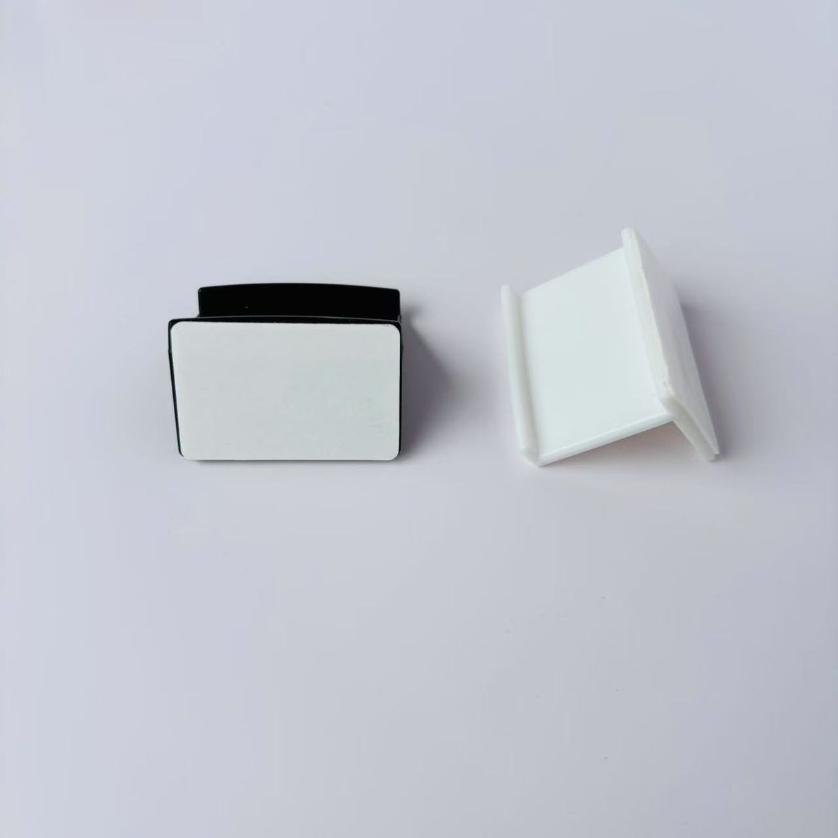 ABS Wall-Mounted Hat Hook – Multi-Layer Cap Organizer With Screw/Adhesive Mounting (Holds 8+ Caps, Black/White/Transparent)_voghion.com