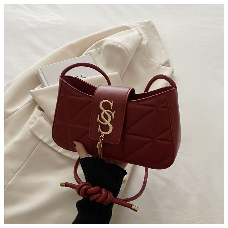 Sac à bandoulière en chaîne avec lettres en empreinte de diamant, nouveau style pour les déplacements quotidiens et les loisirs, couleur unie, pour femme_voghion.com