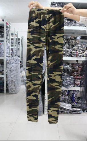 Leggings adelgazantes de nueve puntos de estilo militar de camuflaje personalizados para mujer, leggings pequeños estampados para mujer, sección delgada_voghion.com