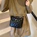 Line Chain Ba dla kobiet 2024 New Hih End, Niche Fashion, Sinle Shoulder Crossbody Ba, Versatile Texture, Bucket_voghion.com
