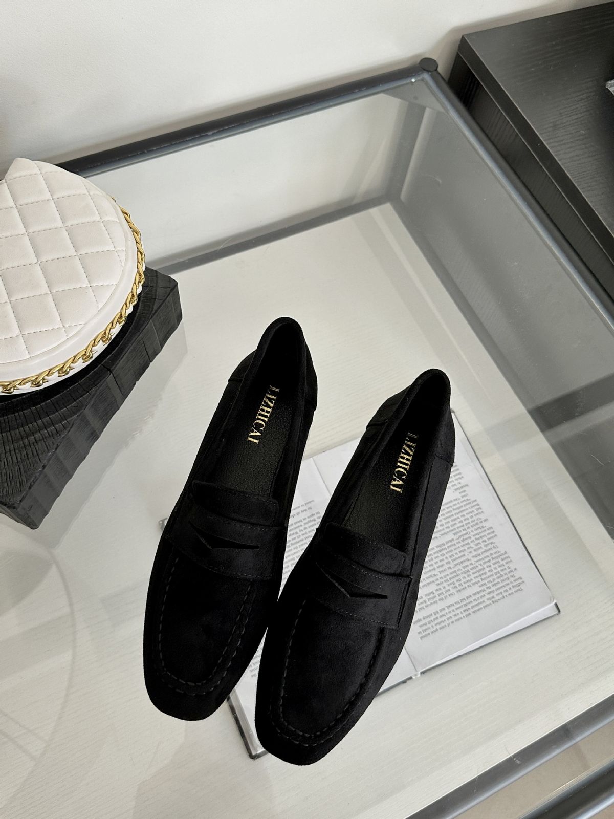 2024 Spring And Autumn New Slip-On Loafers French Style Round Toe Lazy Flat Versatile Comfortable Women's Shoes_voghion.com