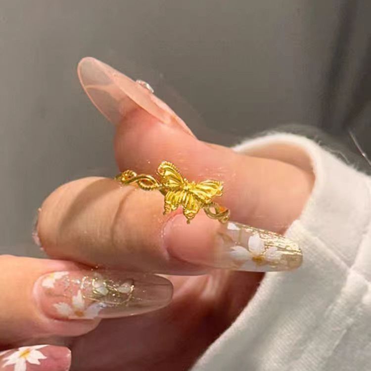 Ny ankomst Filament Butterfly Ring Förgylld Nischdesign Lätt Lyxig Lös Fingerring Siden Drömfjärilsring_voghion.com