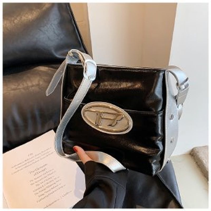 Foreign Trade Single-textured Silver Bucket Bag Women 2023 Neue Pendler-Achselhöhlentasche mit großem Fassungsvermögen, All-Match-One-Shoulder-Diagonale_voghion.com