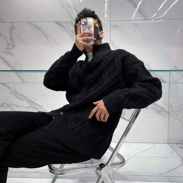 Men's Clothing Autumn and winter new niche high end diamond check style knitted jacket men's lazy style cardigan sweater_voghion.com