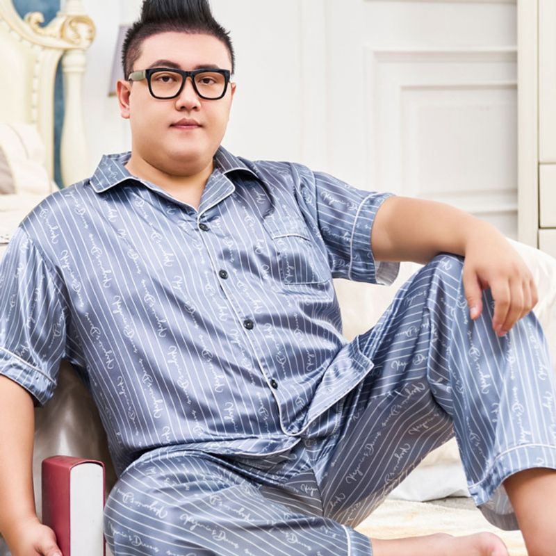 Fat guy plus fat extra large size 300 ice pajamas women's summer short sleeved pants 330 pounds   silk home suit_voghion.com