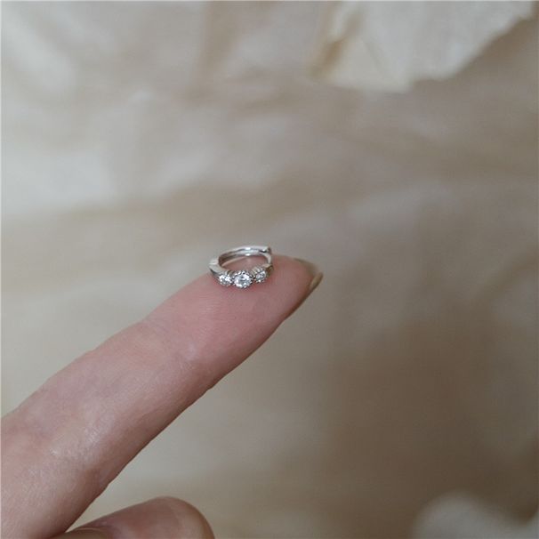 Dormire senza togliere gli orecchini in argento micro-intarsiati con tre zirconi semplici orecchini giapponesi con fibbia per orecchini temperamento femminile_voghion.com