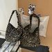 Leopard print diagonal canvas casual trendy tote fashionable women's bag, large capacity single shoulder shopping bag_voghion.com