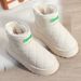 Step on white thick soled snow boots for women, winter with plush and thickened 2024 new warm cotton shoes_voghion.com