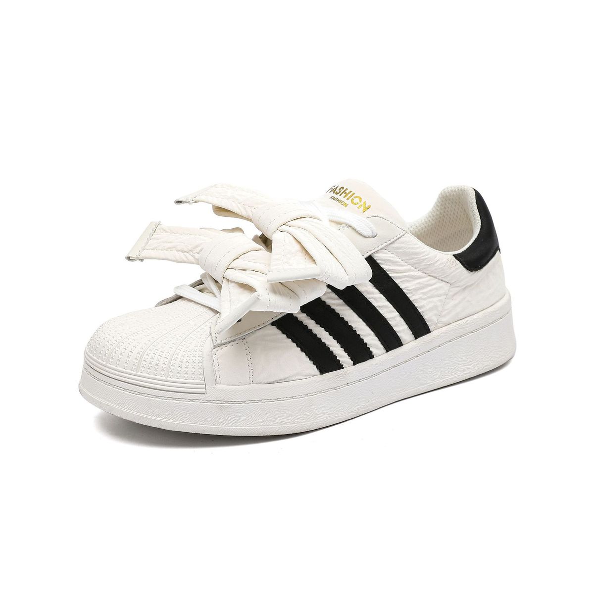Clover Shell Head Classic Board Women's 2025 Spring White Low Cut Versatile Sports And Leisure Shoes_voghion.com