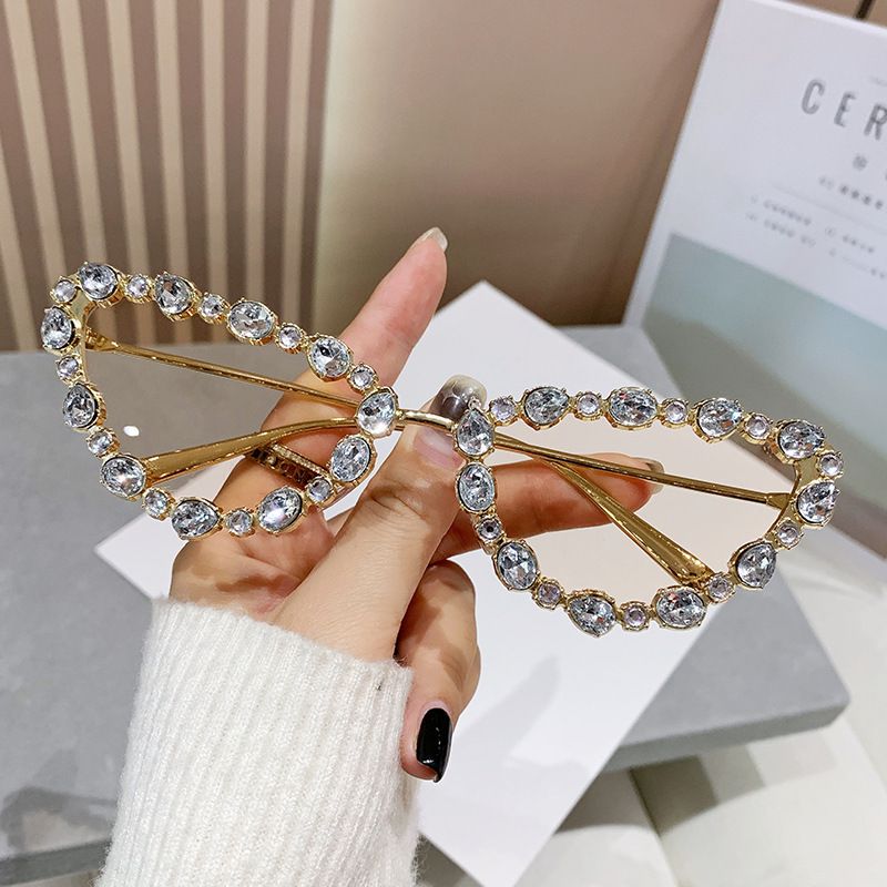 Unisex Fashion Round Diamond Studded Sunglasses Sun Protection Sunglasses Outdoor Rhinestone Glasses_voghion.com