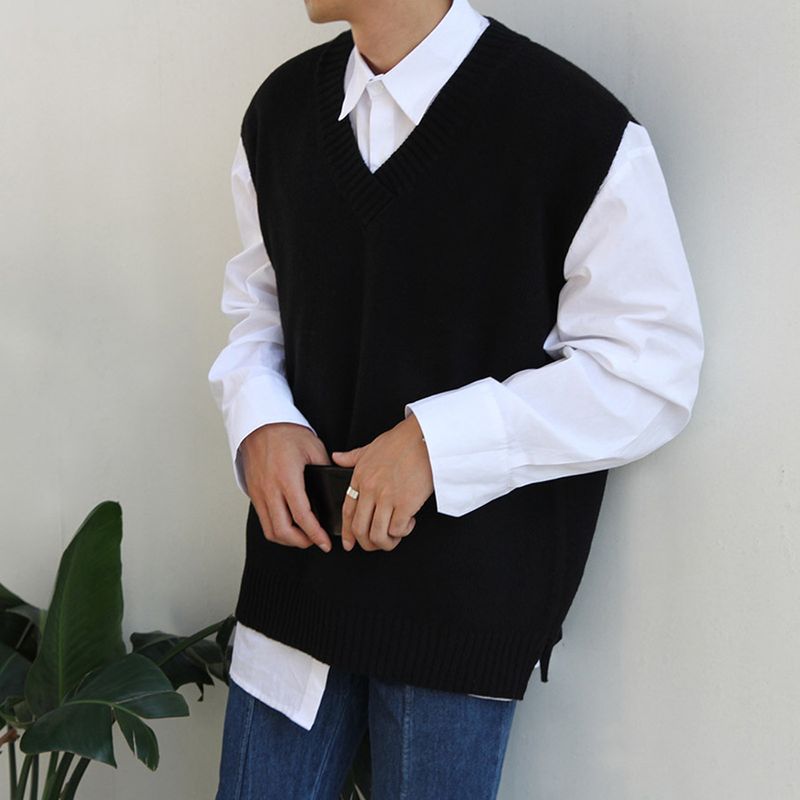 Men's Clothing V-Neck Sweater Men's Fashionable Loose Knitted Sweater Vest Sleeveless Vest_voghion.com
