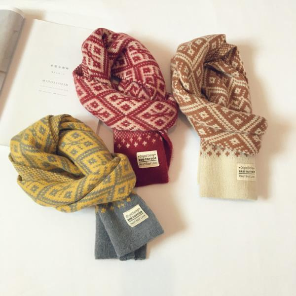 Trendy hot explosive boys and girls small flowers knitted wool children's scarves fall and winter baby warm scarf_voghion.com