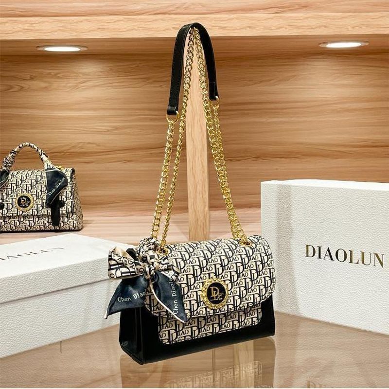 Kleine 2024 nieuwe mode luxe echt leer veelzijdige crossbody dameskettingtas trendy stijl_voghion.com