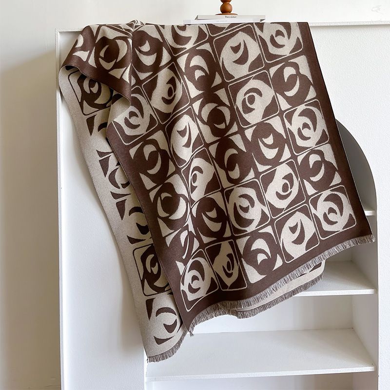 Écharpe femme automne et hiver nouvelle décoration en cachemire avec cape écharpe double face camélia long châle_voghion.com