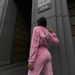 Lässiges Damen-Set mit langärmligem Kapuzenpullover und gestreifter Jogginghose – Streetwear-Outfit für Herbst und Winter (Schwarz/Hellrosa/Weiß/Pink)_voghion.com