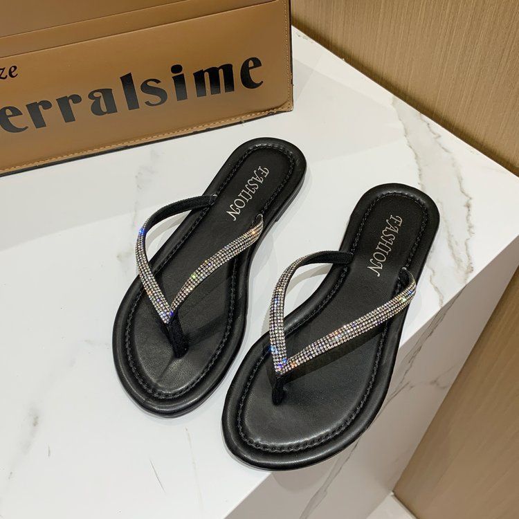 Women's Flat Thong Sandals With Crystals - Casual Flip Flops For Beach & Daily Wear_voghion.com