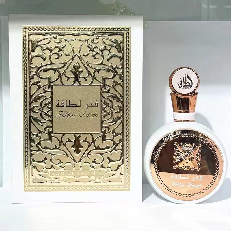 Parfum unisex Lattfa FAKHAR, vânzare fierbinte 2024, parfum de înaltă calitate, 100 ml, spray parfumat esențial pentru axile, pentru întâlniri cu cupluri

_voghion.com