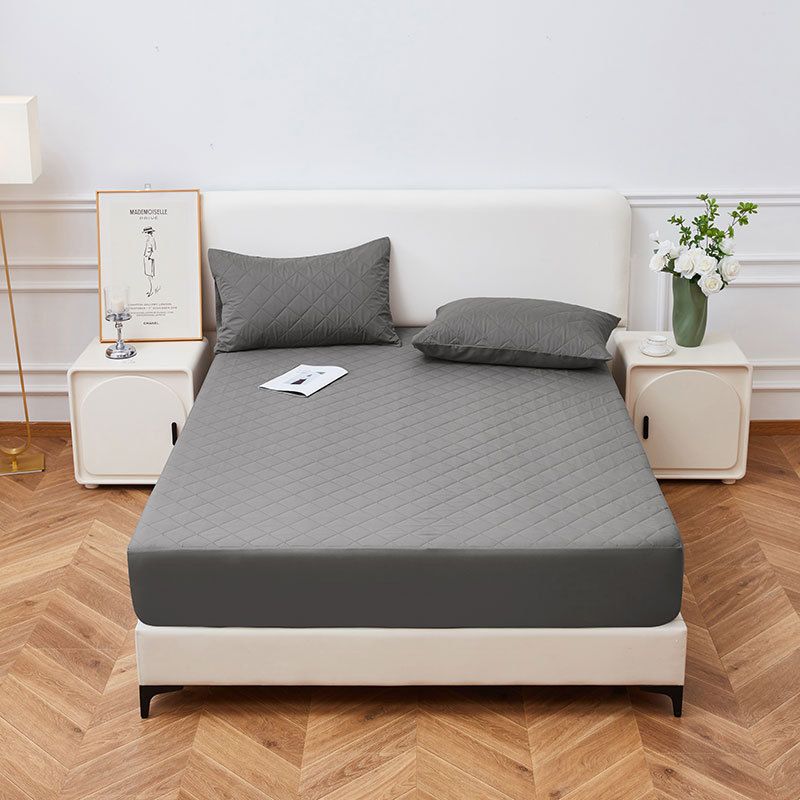 Wodoodporny ochraniacz na materac – ultradźwiękowo uszczelniany, pikowany pokrowiec bawełniany, antypoślizgowy i pyłoszczelny, chroniący pościel._voghion.com