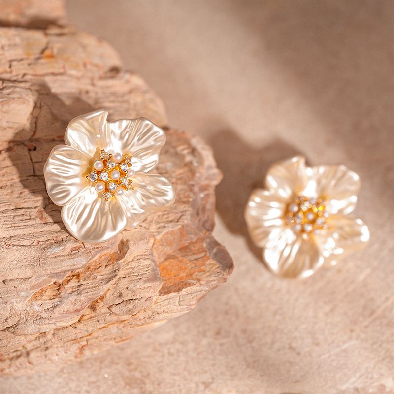 Echtes Gold galvanisierte Zirkon künstliche Perlen Blume Silber Nadel Ohrringe_voghion.com