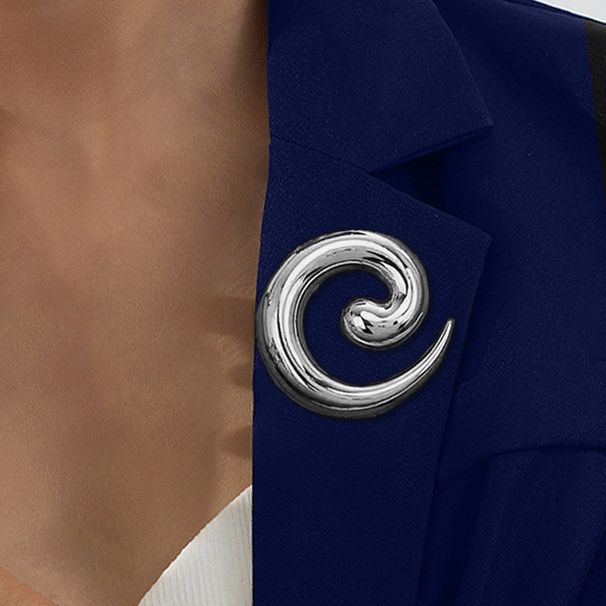 Conch Twisted Circle Brosche Trendy Elegant Vielseitige Nische High-End Alltagspendler Accessoire_voghion.com