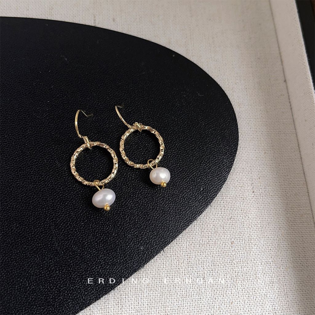 Orecchini di perle d'acqua dolce di lusso leggeri fatti a mano con ago in argento, accessori per gioielli in stile francese_voghion.com