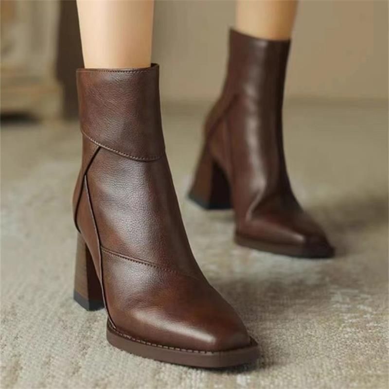 British style short for women 2024 new winter with plush brown high-heeled slim and back zipper Martin boots_voghion.com