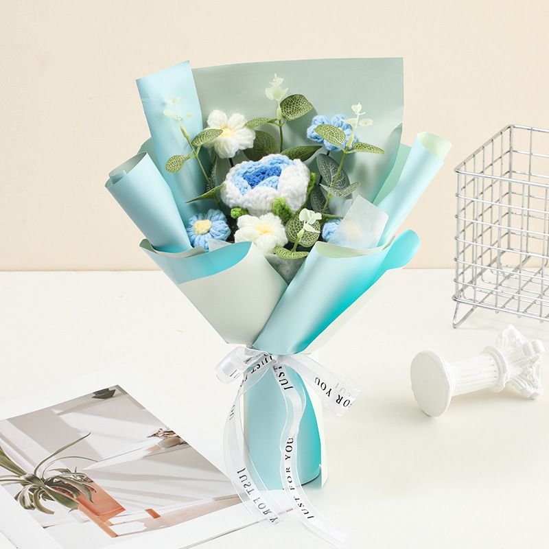 Handmade Flowers, Woven Flowers, Knitted Gifts, Wool Flowers, Bridal Bouquets, Valentine's Day Crocheted Flowers_voghion.com