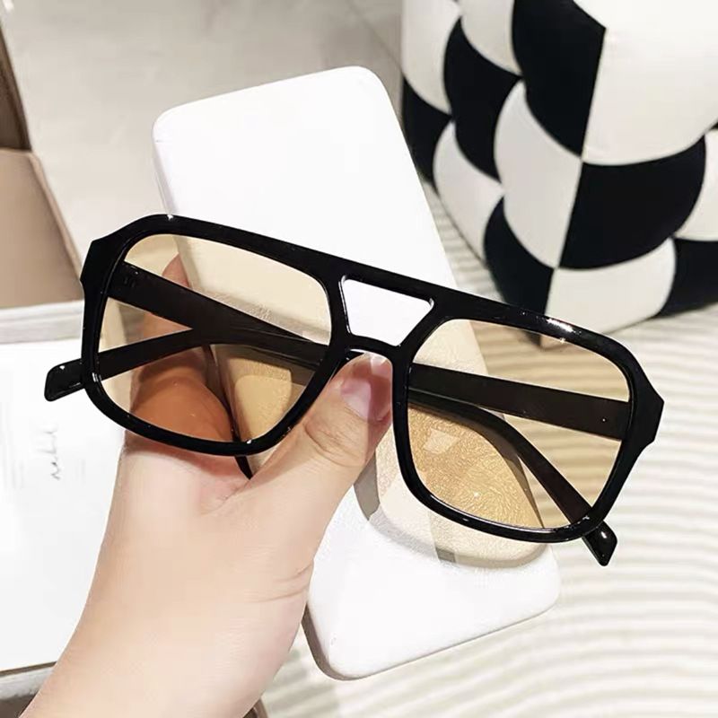 Ochelari de soare de designer de brand pentru femei, ochelari de soare sexy retro Cat Eye, ochelari de soare negri vintage la modă, accesorii pentru ochelari de soare pentru femei_voghion.com