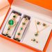 2024 Nouveau Bijoux pour Femmes Incrustés de Diamants Ensemble de Quatre pièces Montre de Décoration de Mode à Quartz Simple et Compacte pour Femmes_voghion.com