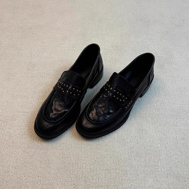Mocassini in pelle di mucca da donna, stile britannico, con punta tonda, borchiati, plissettati, slip-on, tacco grosso, scarpe in pelle nera_voghion.com