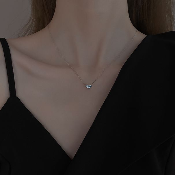 Sterling Silver Small Heart Necklace For Women, Niche Light Luxury High-End Design Clavicle Pendant Neck Chain Sweater_voghion.com