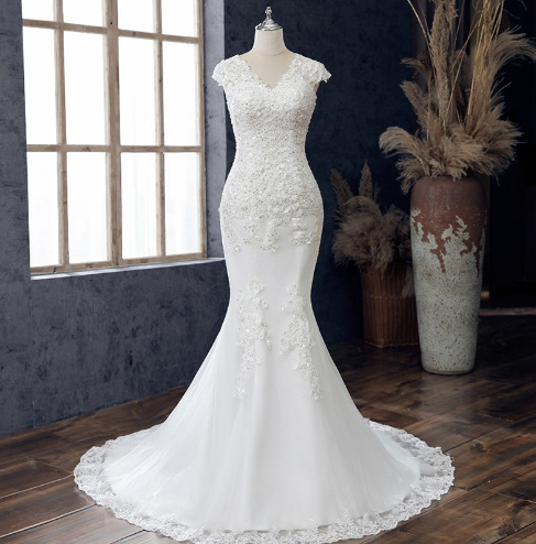 Abito da donna bianco semplice abito da sposa snellente con scollo a V a coda di pesce_voghion.com