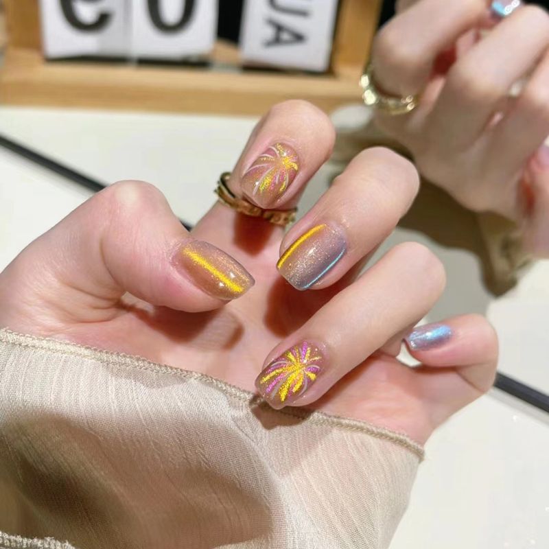 Two Tone Gradient Cat Eye Fireworks Wearing Armor With Internet Celebrity New 2024 Spring/summer High-end Patch Nail_voghion.com