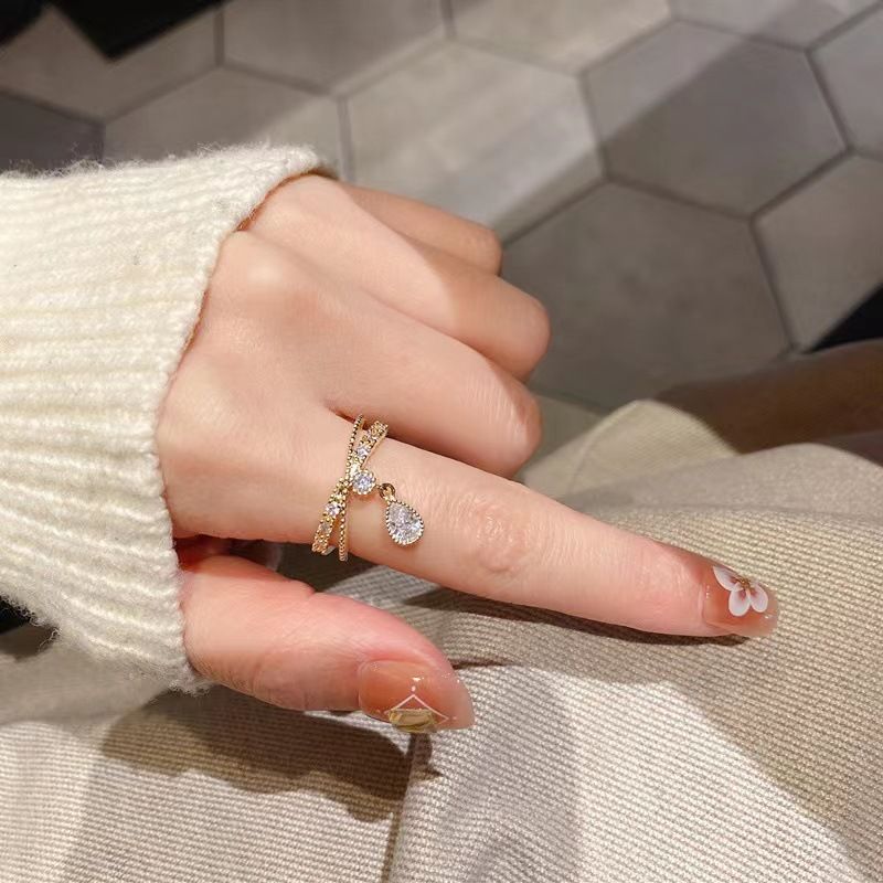 Zircone doppio strato alla moda per donna, design di nicchia con micro intarsi leggeri alla moda, indice di alta qualità_voghion.com