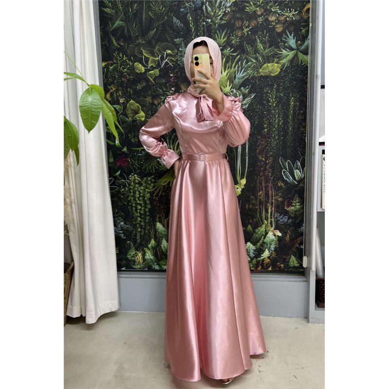 Damenbekleidung Naher Osten Muslim Arabische VAE Dubai Damenmode Langarmkleid_voghion.com