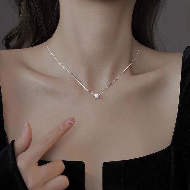 Collier en argent pur S999 avec pendentif en forme de cube de sucre pour femme, nouveauté 2025, simple et luxueux, chaîne de clavicule géométrique, cadeau pour petite amie_voghion.com