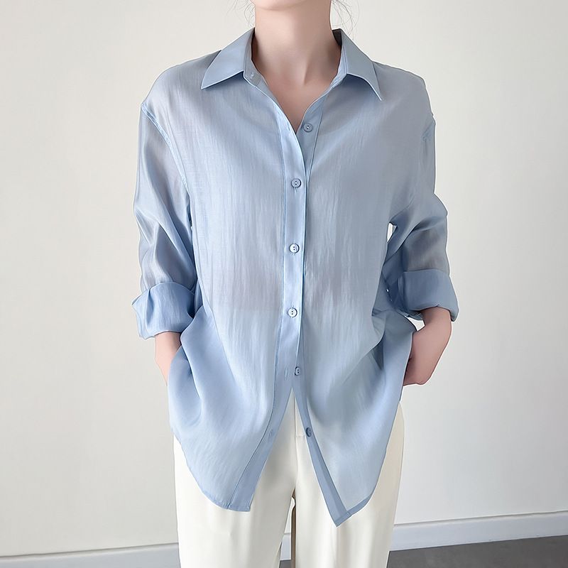 Tencel Light Thin für Damen. Ein leicht transparentes und weiches Tragegefühl. 25. Sommerlich locker sitzend mit überschnittenen Schultern,_voghion.com