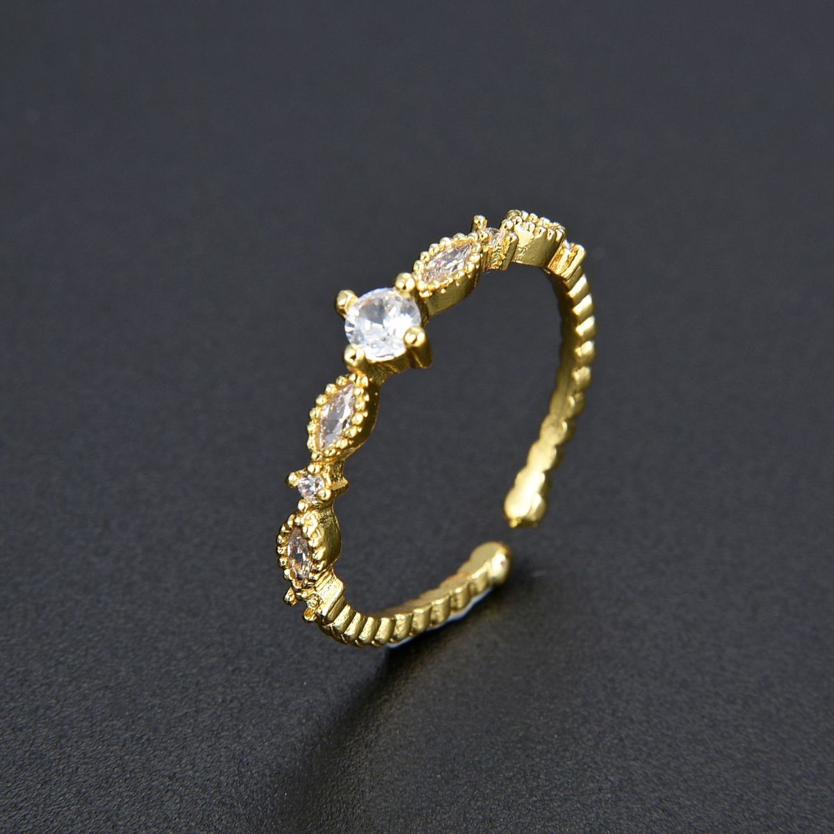 Women’s Jewelry Set Fashion Version Of Butterfly Ring Female Light Luxury Diamond Studded Open End Ring Index Finger Personality Ins Ring_voghion.com