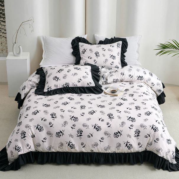 Home Textile Chemical Fiber Floral Black Ruffled Quilt Cover Three Piece Set_voghion.com