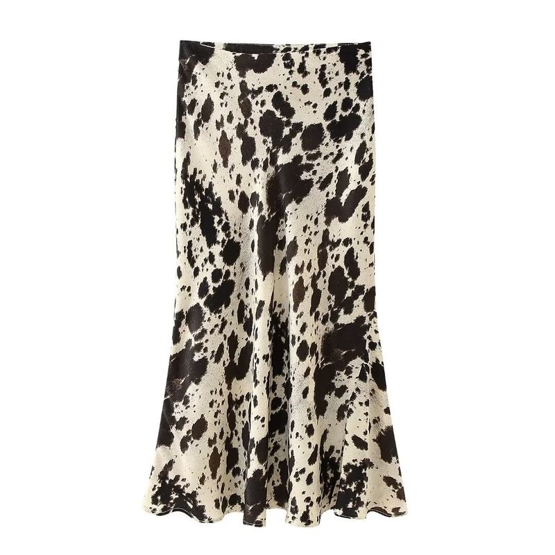 Damenbekleidung – Strukturierter Midirock aus Satin mit Animalprint_voghion.com